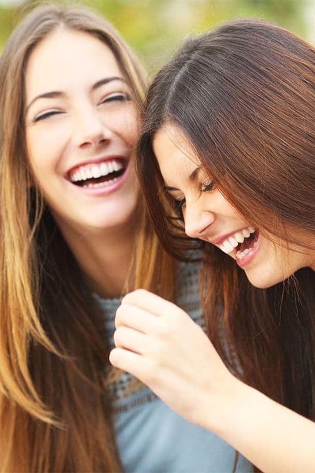 O Laboratório da Mulher adverte: amigos fazem bem à saúde